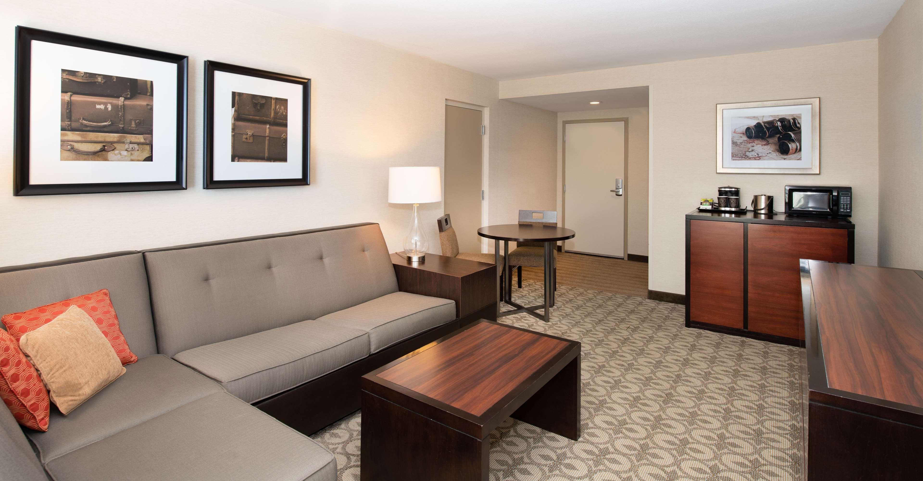 Doubletree Hotel & Suites Charleston Airport Север Чарлстон Экстерьер фото
