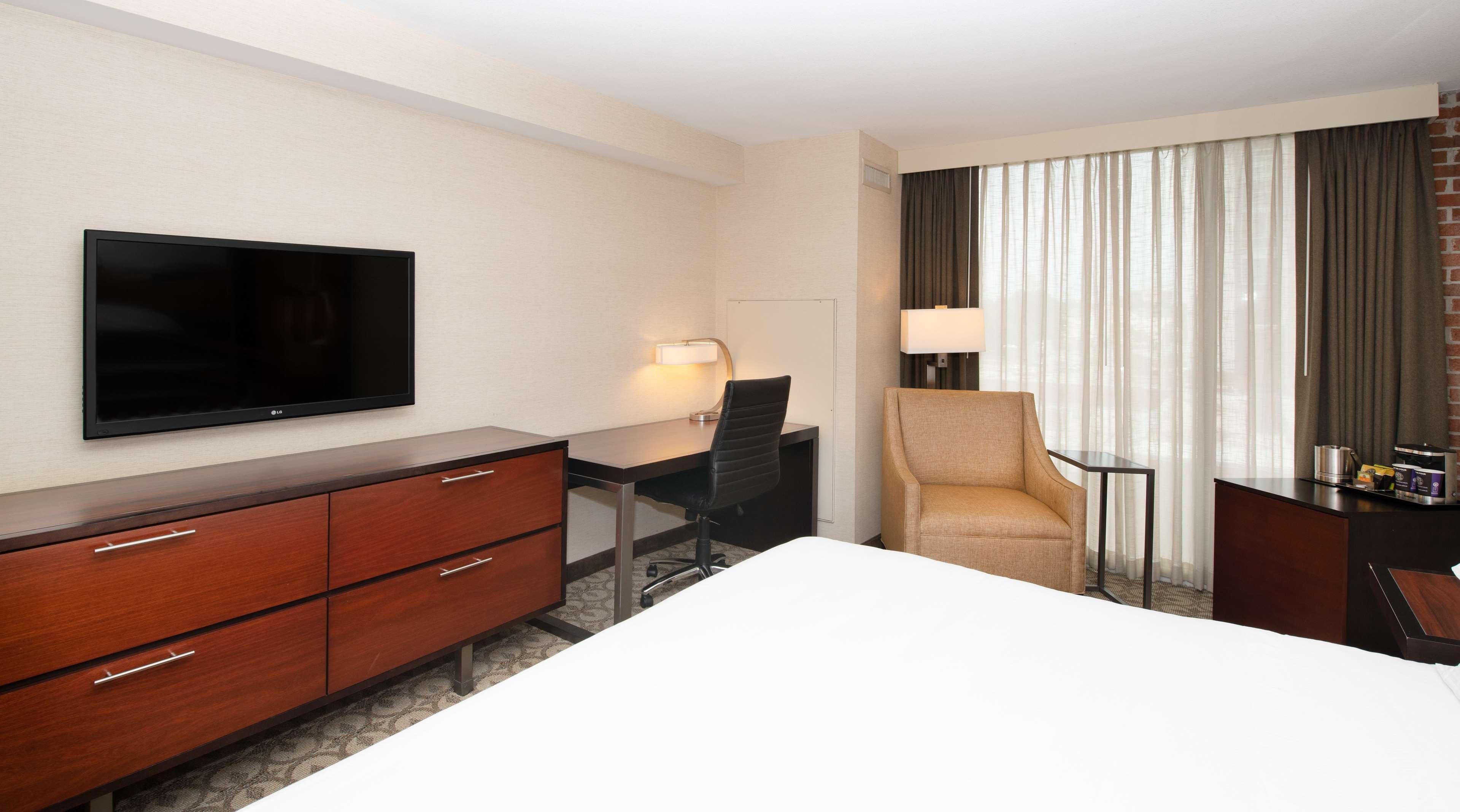 Doubletree Hotel & Suites Charleston Airport Север Чарлстон Экстерьер фото