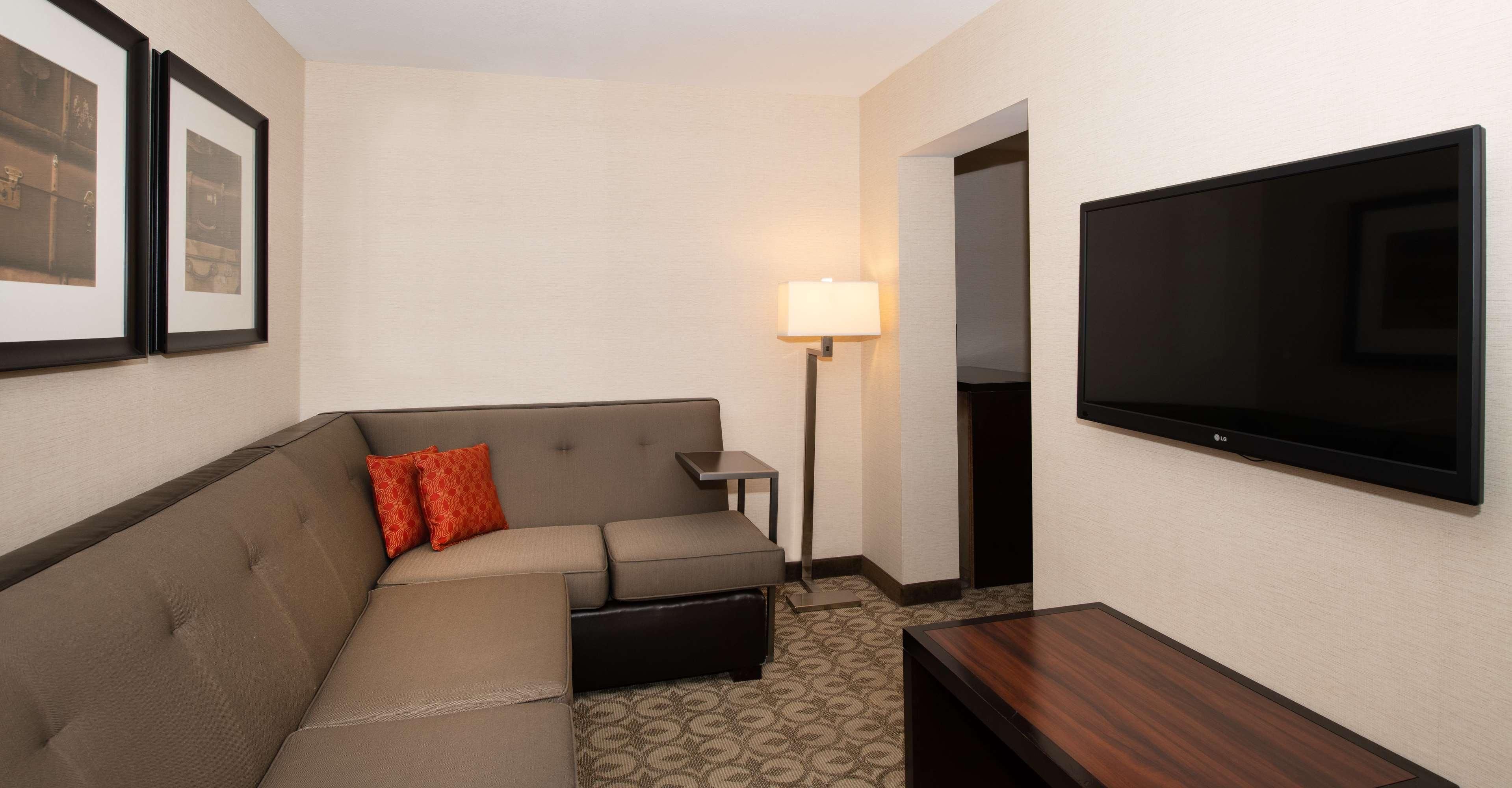 Doubletree Hotel & Suites Charleston Airport Север Чарлстон Экстерьер фото