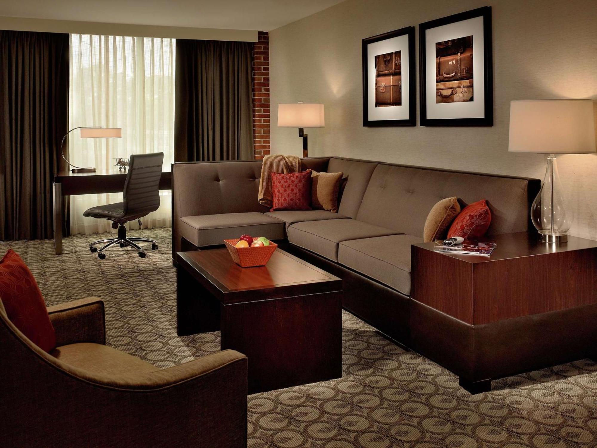 Doubletree Hotel & Suites Charleston Airport Север Чарлстон Экстерьер фото